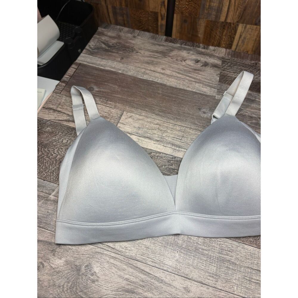 Auden 36DD Lightly Lined Wirefree Bra Gray, NWOT